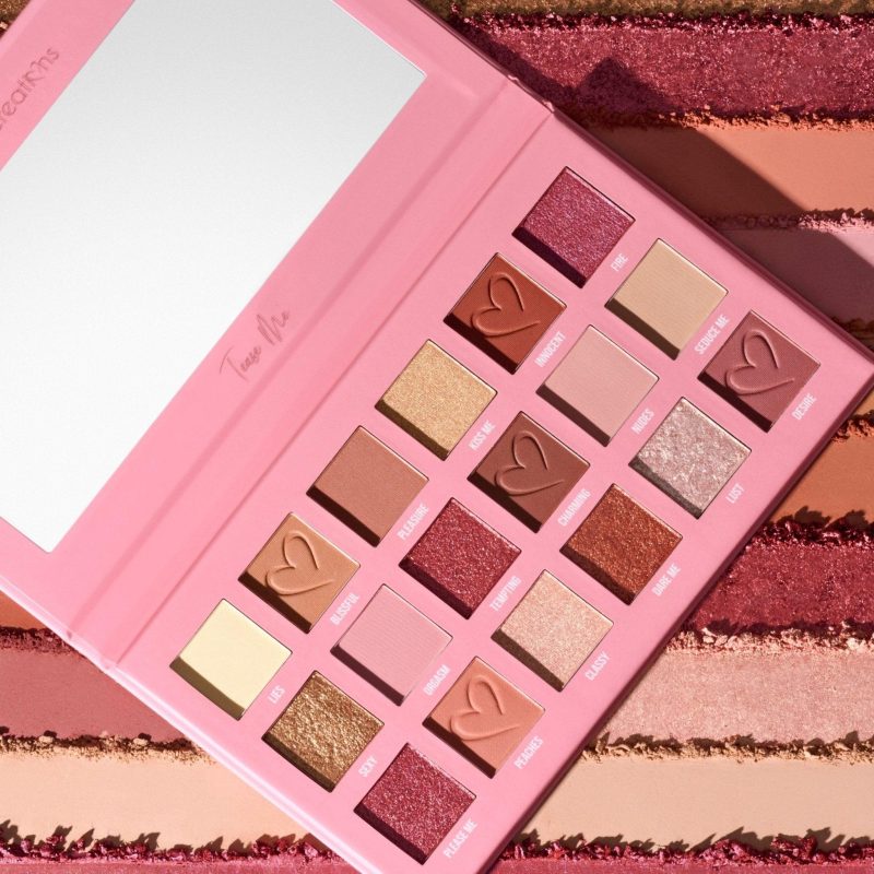 BEAUTY CREATIONS TEASE ME SHADOE PALETTE