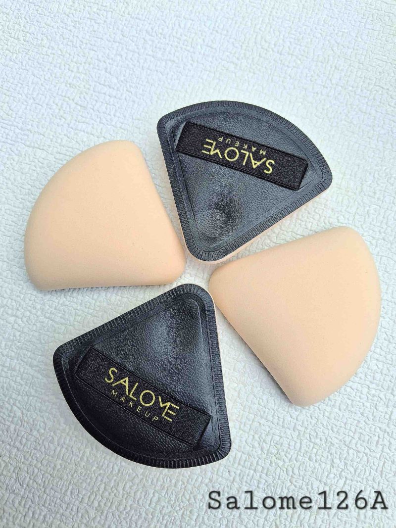 SALOME BORLA DE BASE TRIANGULAR 126B